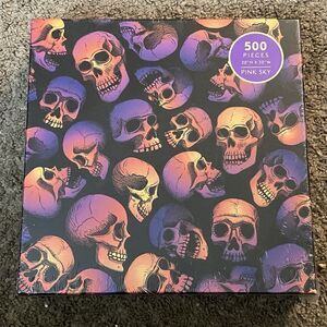 Skull Party Jigsaw Puzzle 500-Pieces Pink Sky New In Box Sealed Halloween Fun